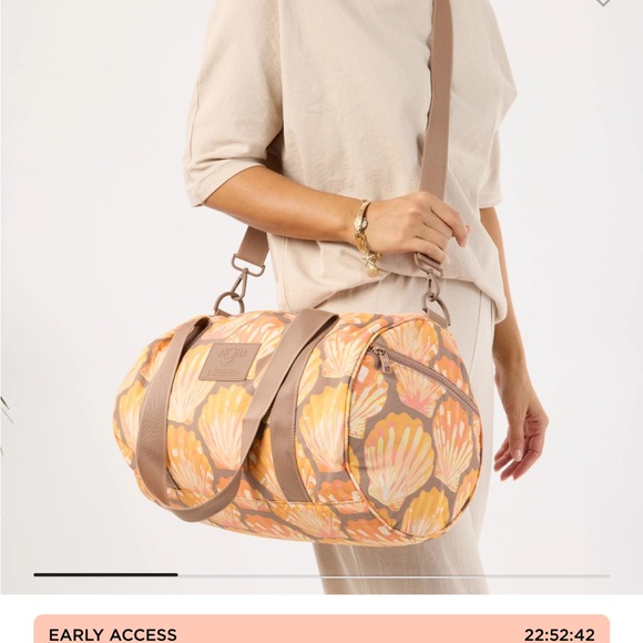 ALOHA Collection Handbags - Aloha collection sporty Duffel Bag - limited edition